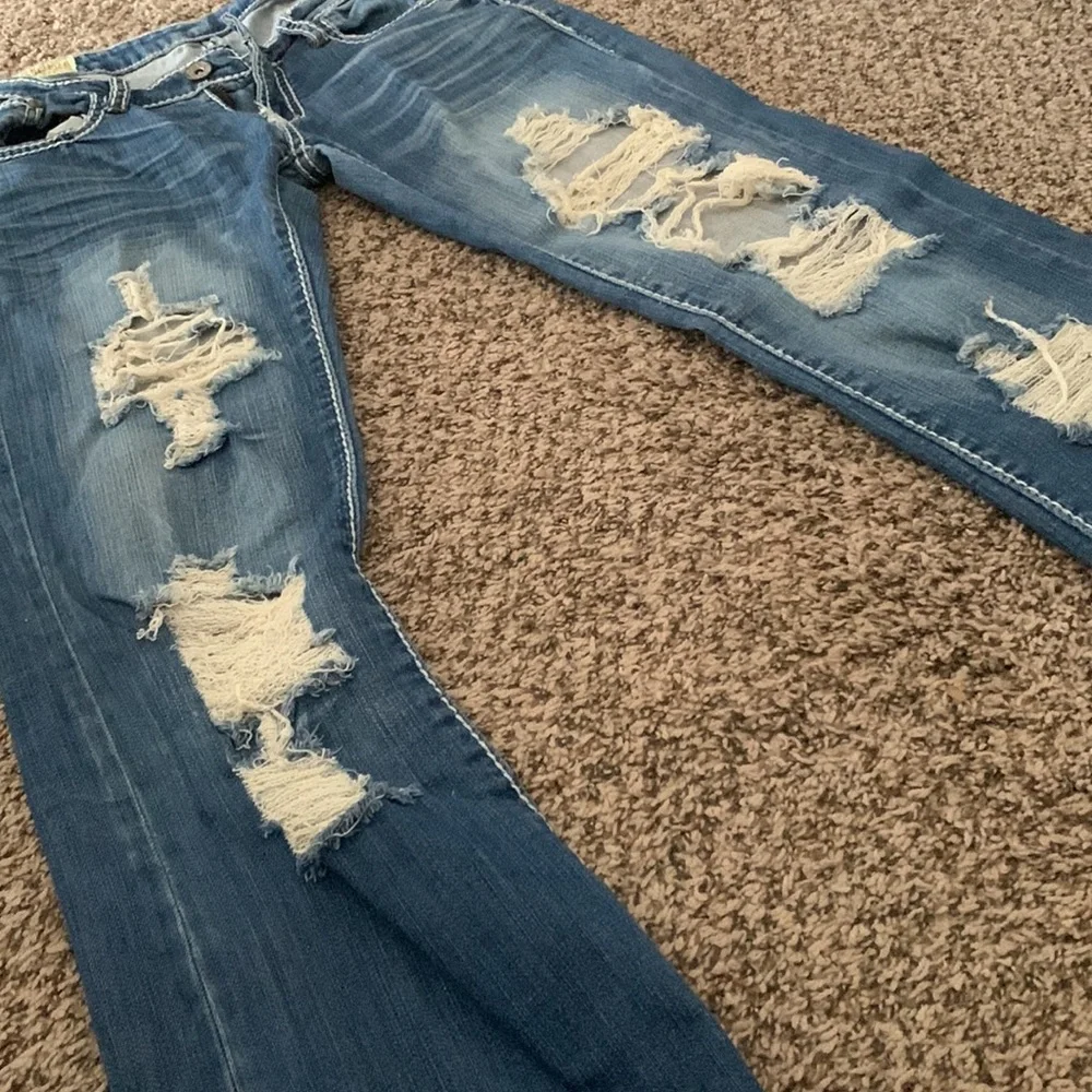 Size 6 ripped flare blue jeans - Picture 2 of 7